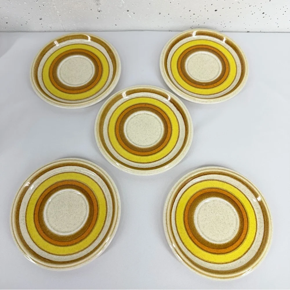 Vintage Mikasa Stone Manor Sun Circles Lot of 9 Coffee Tea Cups & Saucers